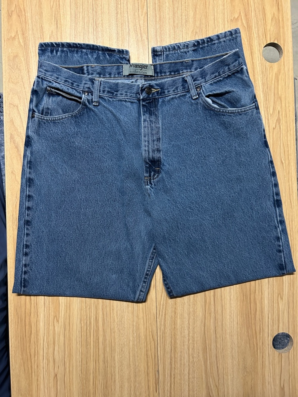 Wrangler Blue Denim Classic Five-Pocket Style 40x34